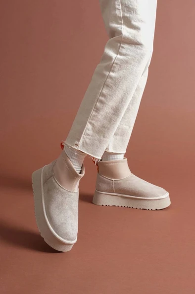 Cuen Bej Süet Bot ürün görseli