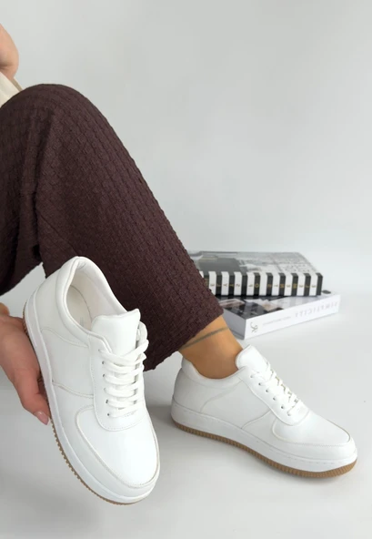 Ceyyan Beyaz Cilt Bağcıklı Spor Ayakkabı - Resim 3