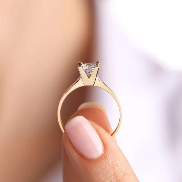 Altın Tektaş Yüzük ürün görseli