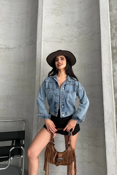 Çift cepli kol katlamalı kar yıkama crop kot ceket mavi d2000 - Resim 4