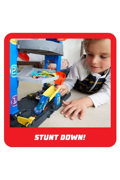 Hot Wheels Mini Garaj Oyun Seti GNL70 - Asansörlü Katlı Otopark ve Araba, Canlı Renklerle Şehir Teması - Resim 6