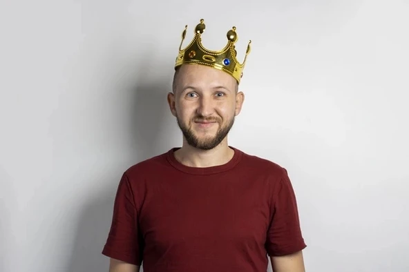 Plastik Kral Tacı Altın Renk Yetişkin Boy 55 Cm - Resim 6