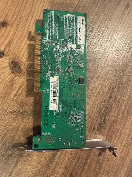 Leadtek LR2853 GeForce2 MX400 32MB AGP PC Video Card Fujitsu-Siemens GM3000-32 2.EL KULLANILMIŞ - Resim 2