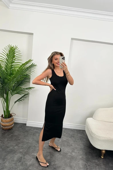 Kadın çift Yırtmaç Detaylı Sıfır Kol Midi Boy Elbise - Resim 4