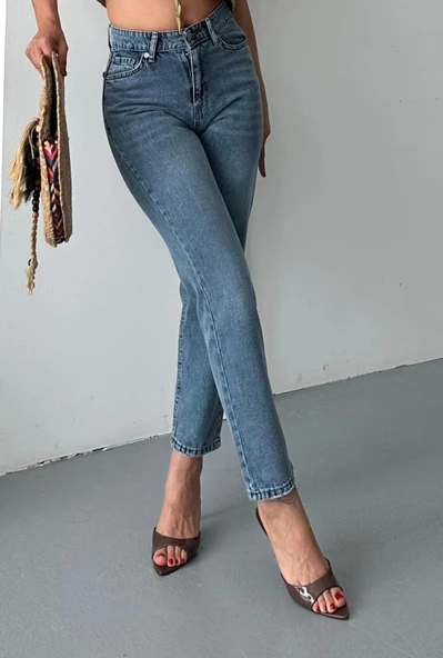 Mom fit kar yıkama bıyık detaylı jeans pantolon d2006 - Resim 2