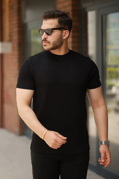 Erkek Basic Kısa Kollu Tişört ürün görseli