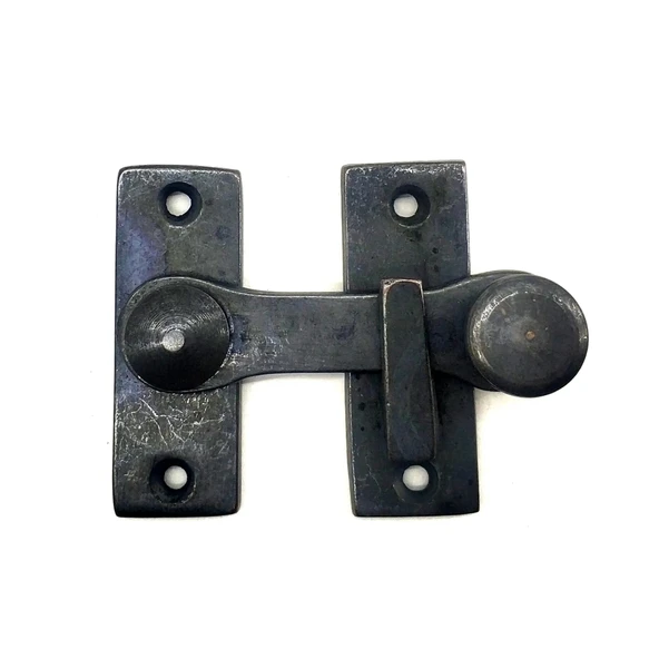 Antika Tarz Dekoratif Pirinç Cerman Kapak Mandalı – 55x70mm, Oksit - 1