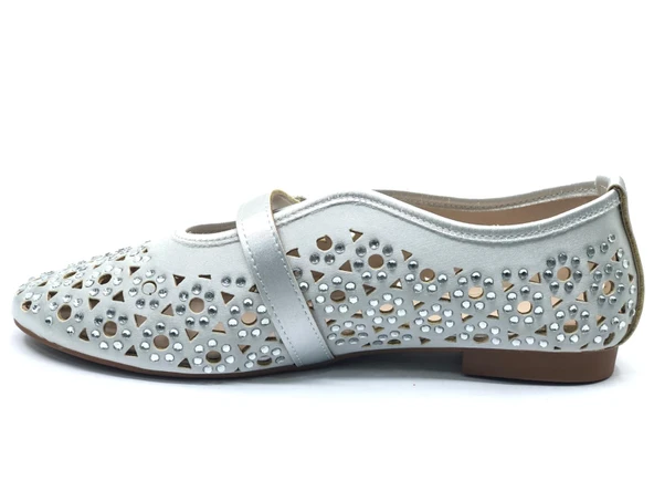 Feles Delik Taş Detaylı Kadın Babet Ayakkabı - Resim 4