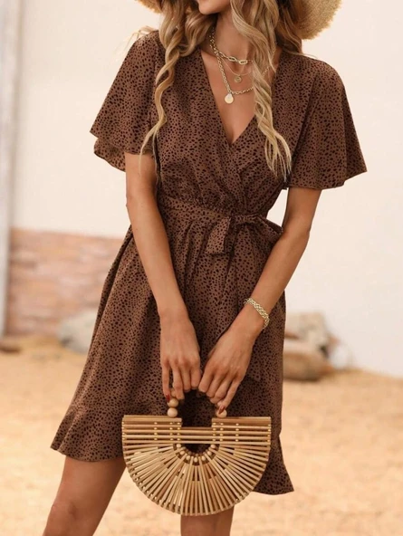 Kadın Kısa Kelebek Kollu Kruvaze Yakalı Belden Kuşaklı Kısa Desenli Süprem Elbise - Resim 5