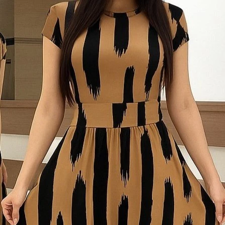 Kadın Kısa Kollu Bisiklet Yaka Puantiyeli Maksi örme Krep Elbise - Resim 2