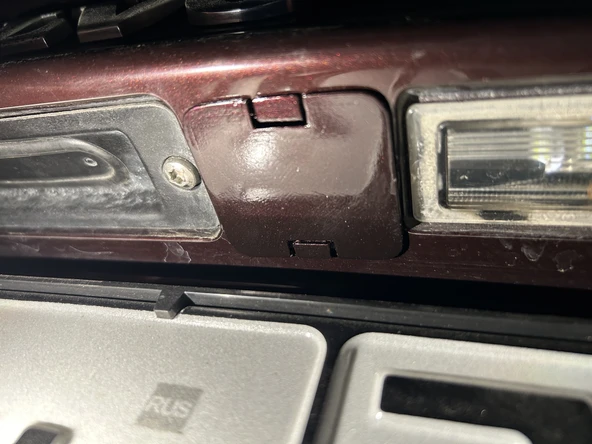 Volvo s60 2004-2009 bagaj anahtarı kapağı - 2