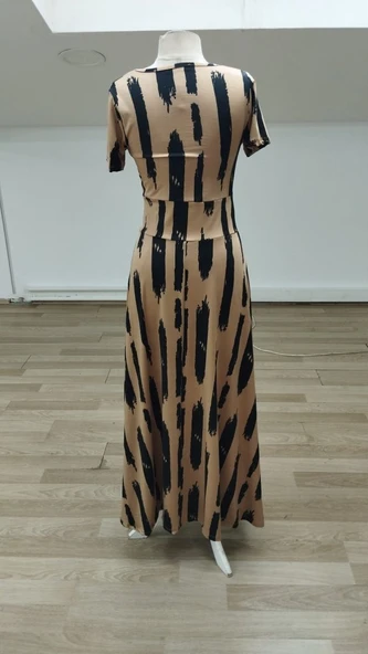 Kadın Kısa Kollu Bisiklet Yaka Puantiyeli Maksi örme Krep Elbise - Resim 6