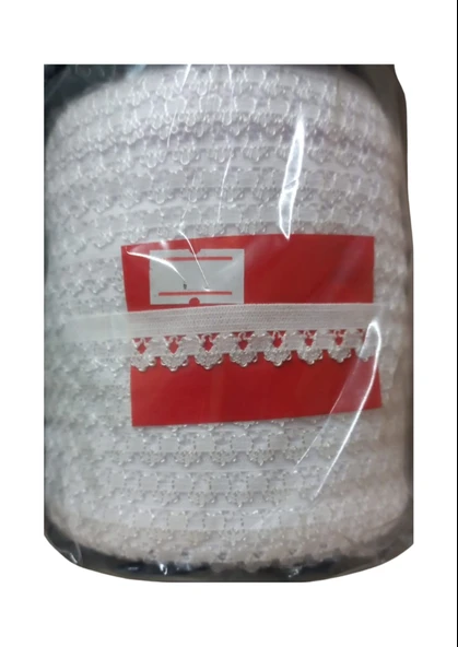 Çamaşır Lastiği Dantelli 1 cm 75 Metre 1 Top Beyaz 1. Model ürün görseli 1