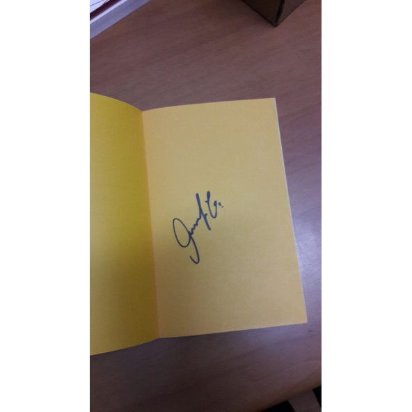 Futbolun Büyüsü ve Gerçekleşen Hayaller -imzalı - 3