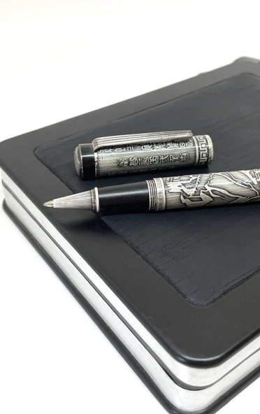Antik Tasarımlı Gümüş Efektli Roller Kalem - Deri Kılıf ve Şık Kutulu - Resim 4
