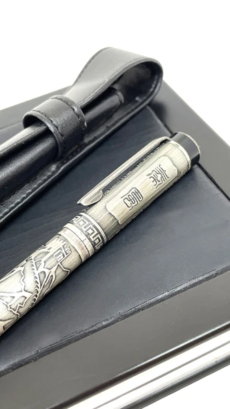 Antik Tasarımlı Gümüş Efektli Roller Kalem - Deri Kılıf ve Şık Kutulu - Resim 3
