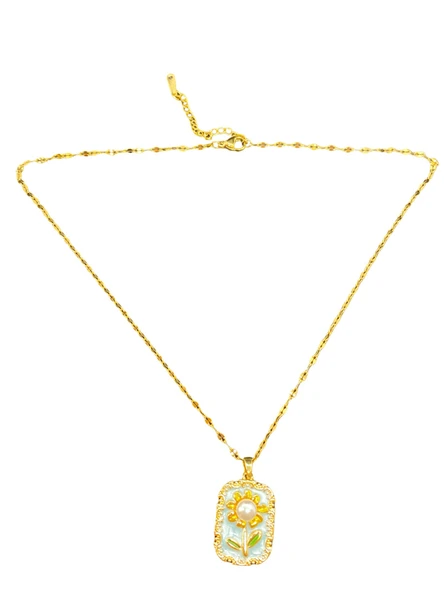 Dikdörtgen Model İnci Detaylı Çiçek Motifli Altın Kaplama Mineli Çelik Sanat Kolye ürün görseli 1