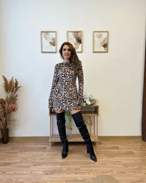Kadın Uzun Kollu Kayık Yaka Leopar Baskılı Mini Elbise - Resim 2
