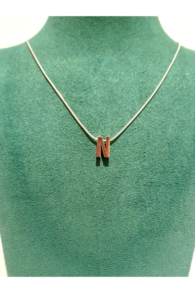 Monalisa Home Gümüş Renk Lüks Figürlü Gösterişli Harf Kolye ürün görseli 1