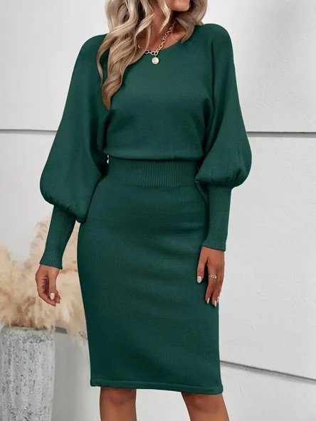 Kadın Uzun Yarasa Kollu Yakası Açık Belden Oturtmalı Kısa Triko Elbise - Resim 4