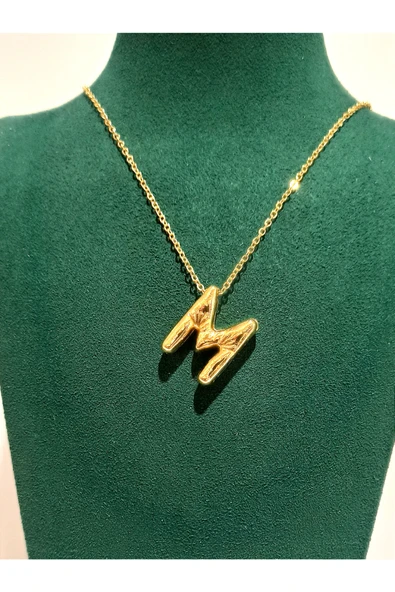 Monalisa Home Gold Renk Lüks Figürlü Gösterişli Harf Kolye ürün görseli 1