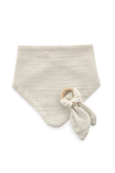 Babyjem Ahşap Diş Kaşıyıcılı Bürümcük Müslin Önlük 736 ürün görseli