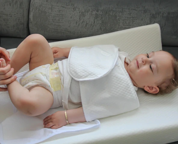 Babyjem Kundaklı Alt Değiştirme Ekru - Resim 2