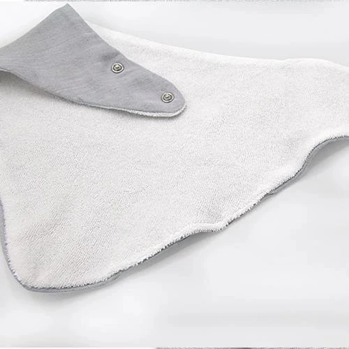 Babyjem Ahşap Diş Kaşıyıcılı Bürümcük Müslin Önlük 736 Gri - Resim 4