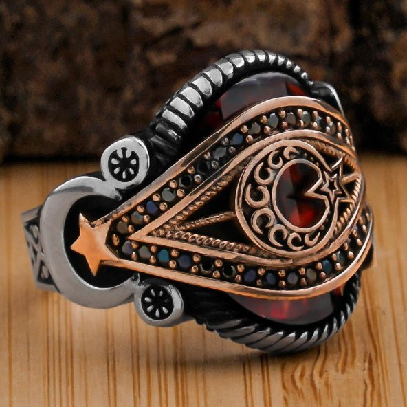 Ay Yıldız Tasarımlı Kırmızı Zirkon Taşlı 925 Ayar Gümüş Yüzük ürün görseli