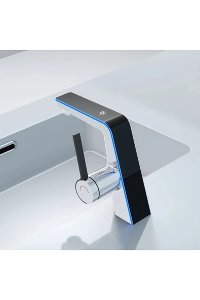 OEM Akıllı Dijital Sıcaklık Led Ekran Banyo Lavabo Bataryası Krom 2 Akış Ayarı İthal 7 Yıl Garanti - Resim 2