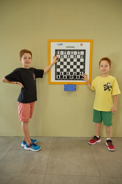 Lapin Deney Atölyesi Satranç – Dekoratif Duvar Oyunu - 4