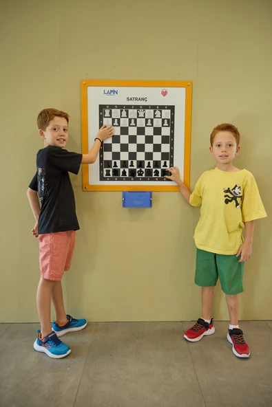 Lapin Deney Atölyesi Satranç – Dekoratif Duvar Oyunu - 3