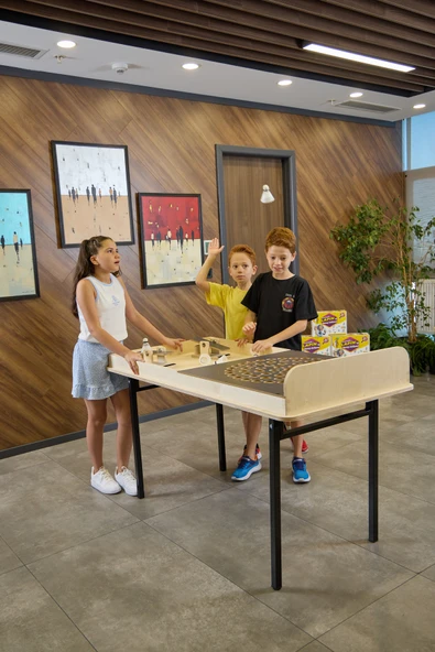 Lapin Deney Atölyesi Badminton – Masa Oyunu, Ofis/Okul Ortak Alanlar için Oyunlar - Resim 3