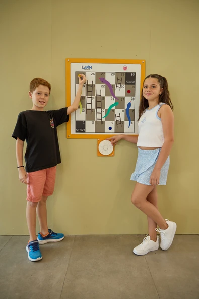 Lapin Deney Atölyesi Snake Ladders – Dekoratif Duvar Oyunu, Ofis/Okul Ortak Alanlar için Oyunlar - 4