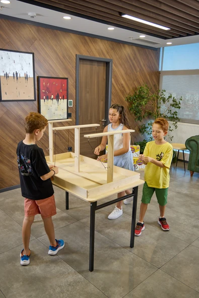 Lapin Deney Atölyesi Halka Kanca – Masa Oyunu, Ofis/Okul Ortak Alanlar için Oyunlar