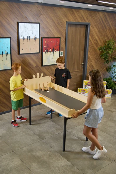 Lapin Deney Atölyesi Bowling – Masa Oyunu, Ofis/Okul Ortak Alanlar için Oyunlar