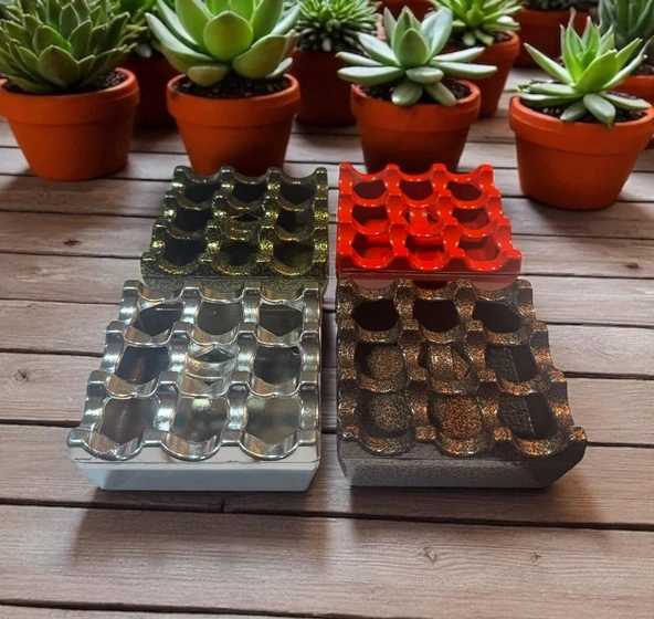 Döküm kare külllük - 4 lü ızgaralı döküm metal kül tablası 4 renk ürün görseli 1