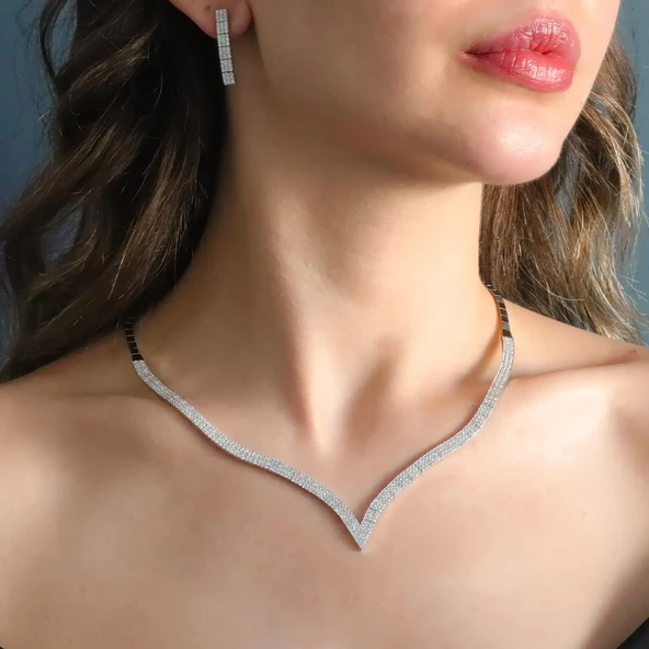 Zirkon Taşlı Su Yolu 925 Ayar Gümüş Set - Resim 4