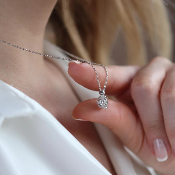 Round Kesim Prenses Modeli 6,5 mm E Moıssenıte Gümüş  Set - Resim 5