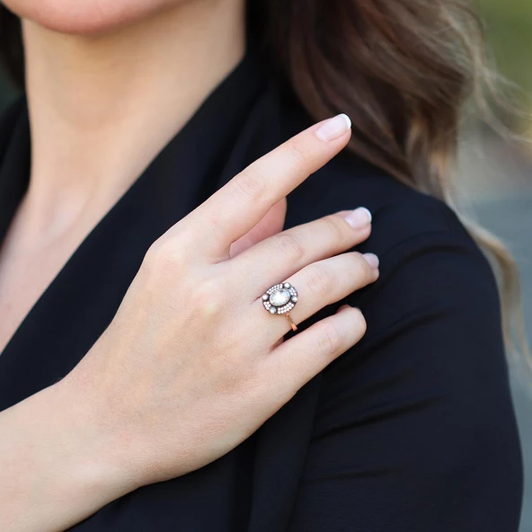 Elips Elmas Montür Modeli Rose Gold Gümüş Yüzük - Resim 2