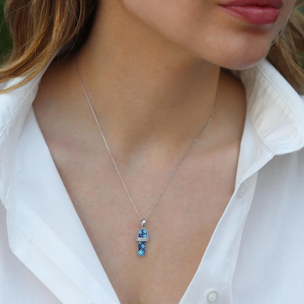 Nazar Boncuklu Terlik Gümüş Kolye ürün görseli 1