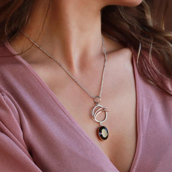 Mistik Topaz Taşlı El İşi Otantık 925 Ayar Gümüş Kolye ürün görseli 1