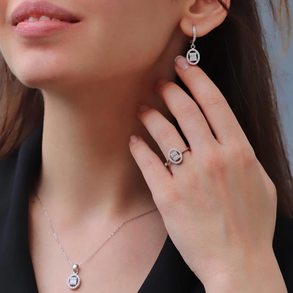 Starlight Diamond Elips Zirkon Taş Ortası Kare 3 Baget Pırlanta Montür Gümüş Set ürün görseli 1