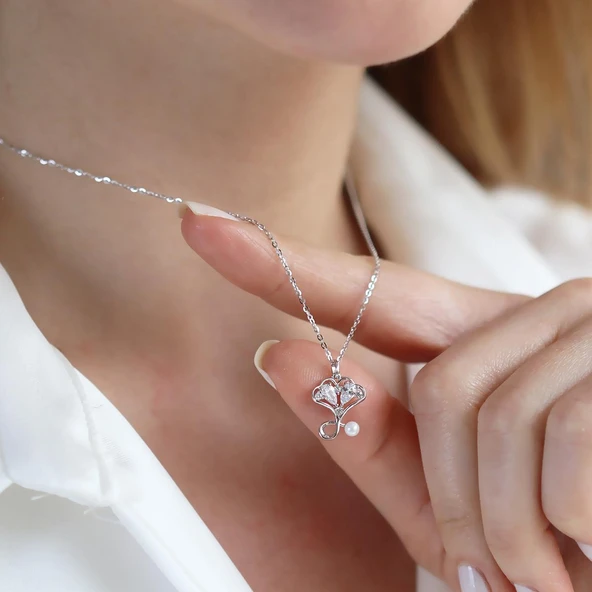 Nilüfer Çiçeği Gümüş Kolye - Resim 2