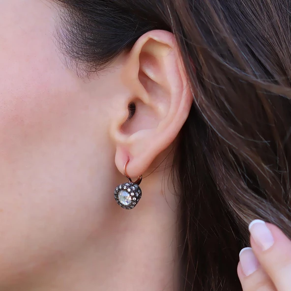 Elmas Montür Taşlı Rose Gold Gümüş Küpe - Resim 3