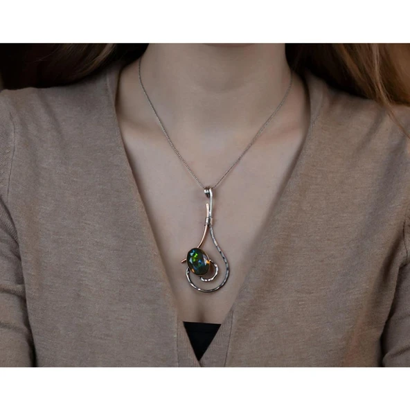 Mistik Topaz Taşlı El İşi Otantik Gümüş Kolye - Resim 2