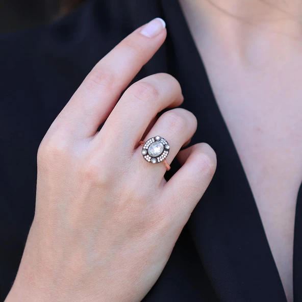 Elips Elmas Montür Modeli Rose Gold Gümüş Yüzük - Resim 3