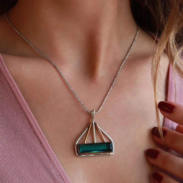 Peridot Taşlı El İşi Otantik 925 Ayar Gümüş Kolye ürün görseli 1