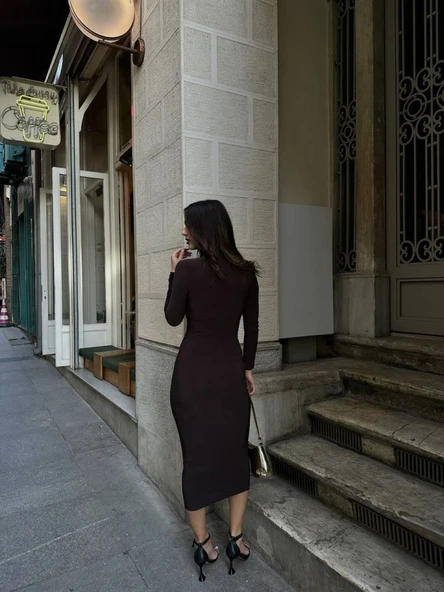 Kadın Sandy Kumaş Drabe Yaka Belinde Tül Detaylı Midi Boy Elbise - Resim 5