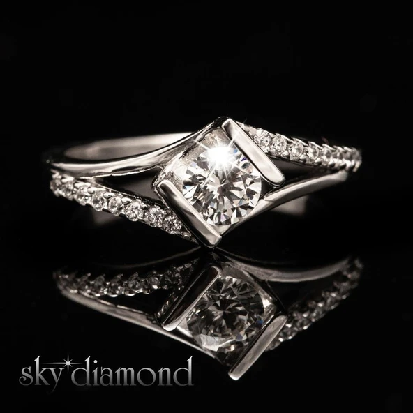 Sky Diamond Elegance Çapraz Model Tektaş - Resim 3